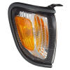 01, 02, 03, 04 Tacoma Passenger Side Corner Light Lens TO2521160
