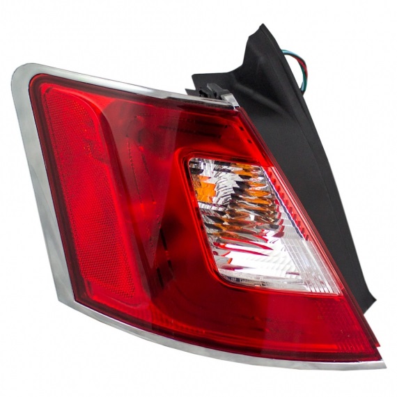 Ford taurus tail light assembly #3